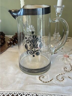 Mid Century Modern Clear Glass Pitcher with Silver Rim, Abstract Floral Pattern